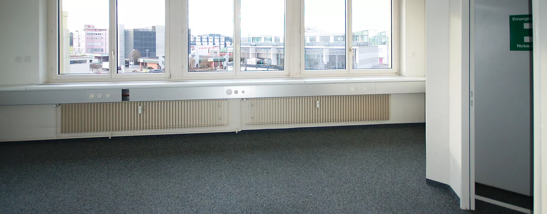 Kleine Eckbürofläche