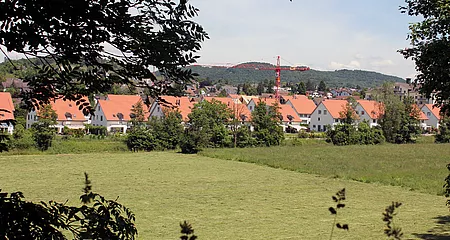 EFH, Am Fluss 2