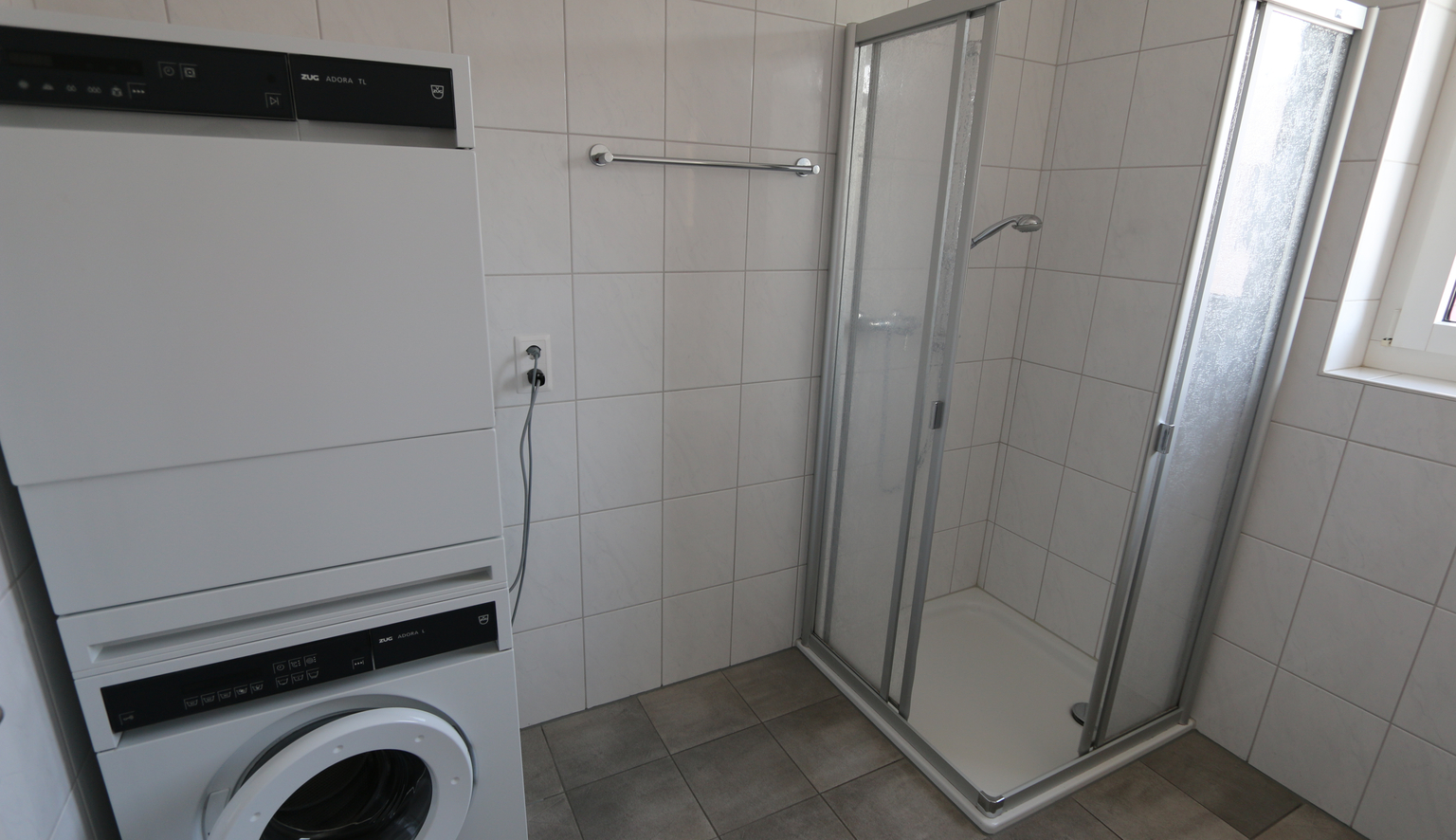 Separates WC / Dusche